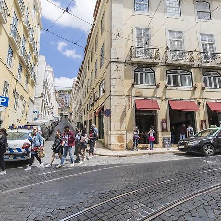 Lovelystay - Downtown Magnificent Flat Lisbona Esterno foto