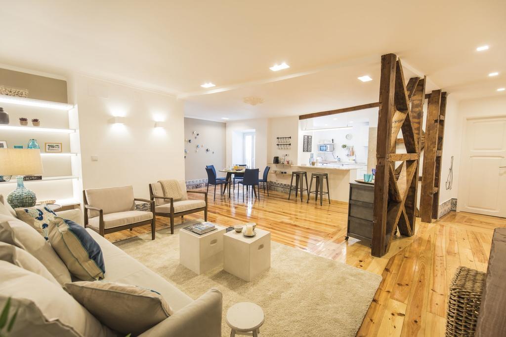 Lovelystay - Downtown Magnificent Flat Lisbona Esterno foto