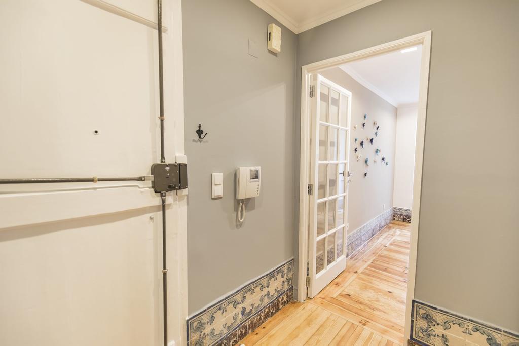 Lovelystay - Downtown Magnificent Flat Lisbona Esterno foto