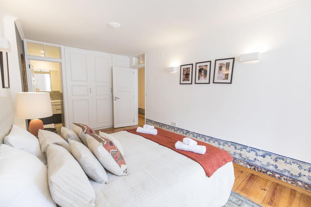 Lovelystay - Downtown Magnificent Flat Lisbona Esterno foto