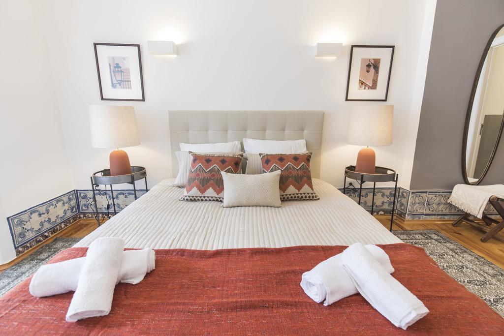 Lovelystay - Downtown Magnificent Flat Lisbona Esterno foto